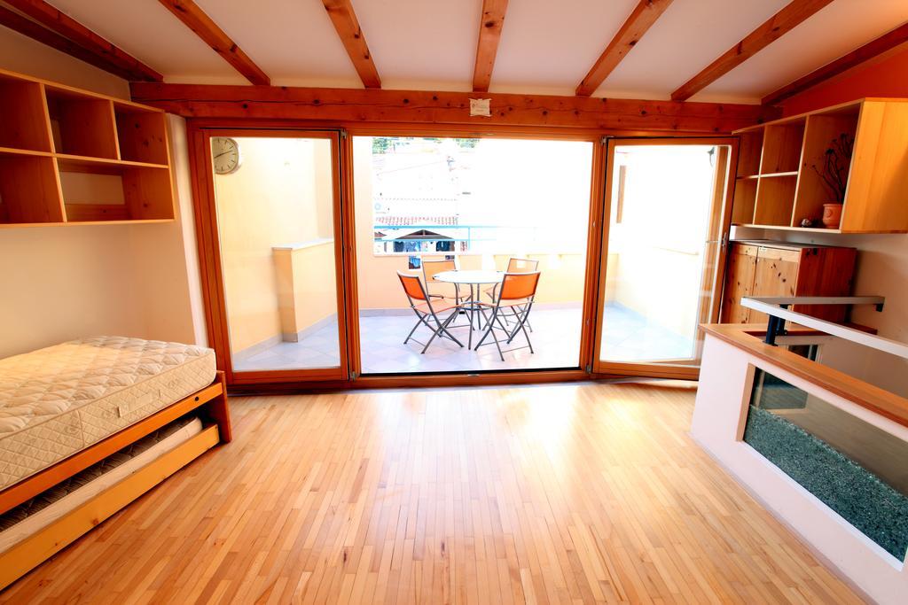 Penthouse Alma Vivoda ピラン エクステリア 写真