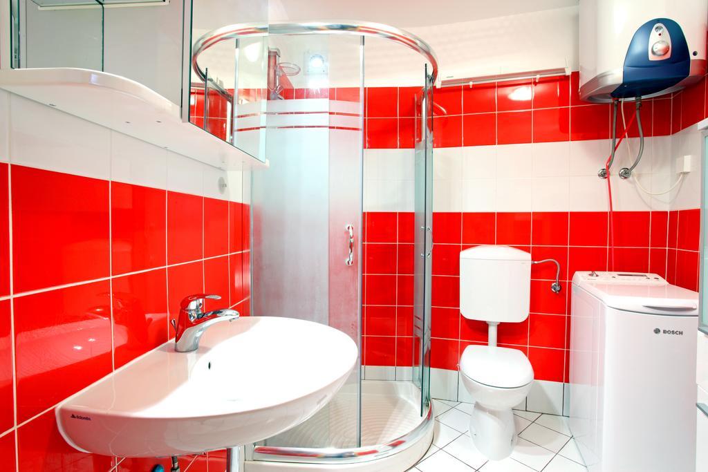 Penthouse Alma Vivoda ピラン エクステリア 写真
